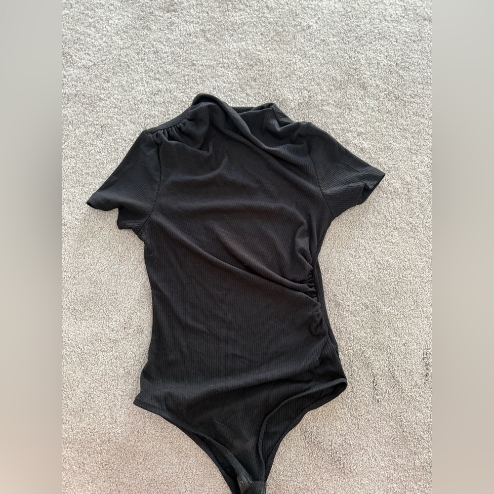 SHEIN Black Ribbed Garment